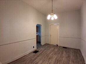 902 Norman St in Danville, IL - Building Photo - Building Photo