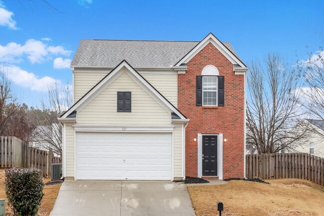 property at 527 Ives Cir NW