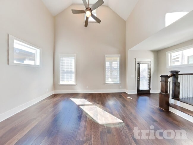 1247 Hillwood Private Cove in Nashville, TN - Building Photo - Building Photo