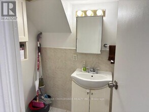 307 Glebemount Ave in Toronto, ON - Building Photo - Building Photo