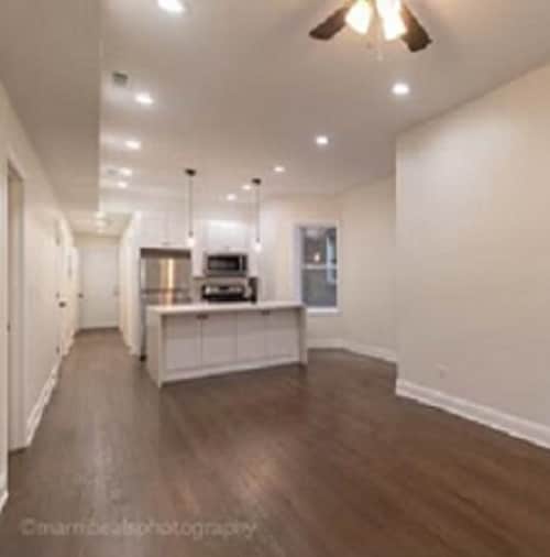 6117 S Champlain Ave, Unit 2