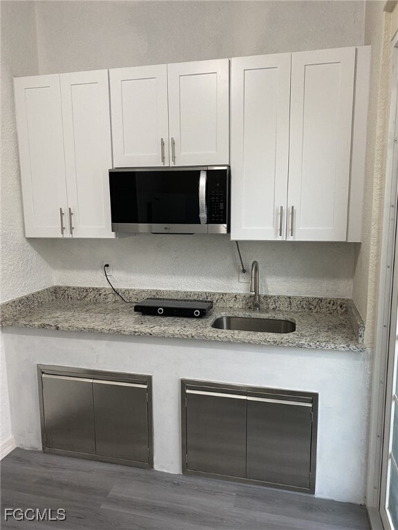 property at 1119 Colonial St E