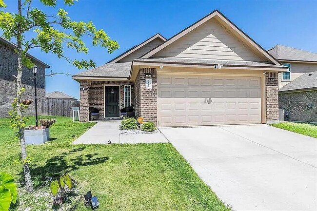 property at 1602 Blue Jay Dr