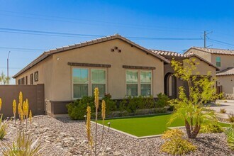 1919 E Fallen Leaf Ln in Phoenix, AZ - Building Photo - Building Photo