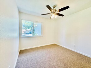 2912 E Brookside Ct in Ontario, CA - Building Photo - Building Photo