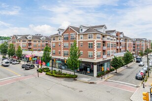 Towne Center at Englewood in Englewood, NJ - Building Photo