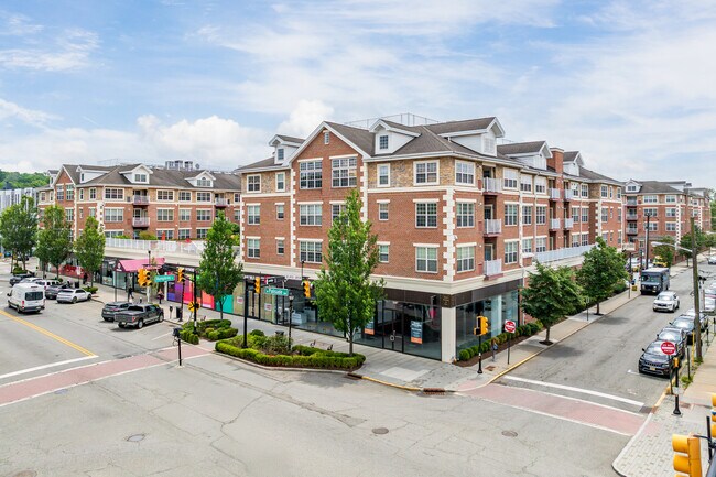 Towne Center at Englewood