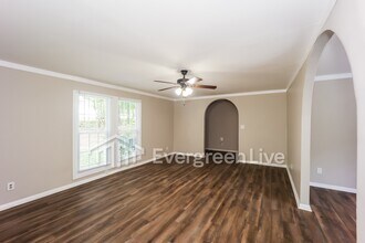 2420 Butner Rd in Atlanta, GA - Building Photo - Building Photo