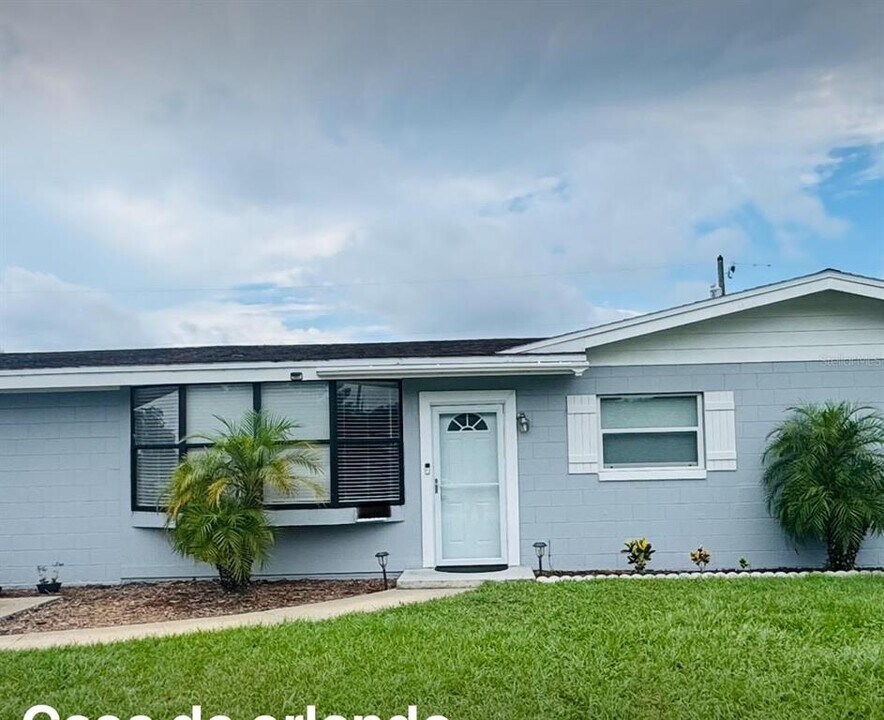 4330 Fetrow Dr in Orlando, FL - Foto de edificio
