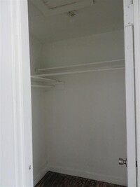 4731 Walker St photo'