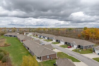 Hidden Meadow Trail in Grand Island, NY - Building Photo - Building Photo