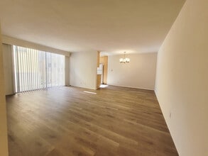 1032 2nd St in Santa Monica, CA - Foto de edificio - Building Photo