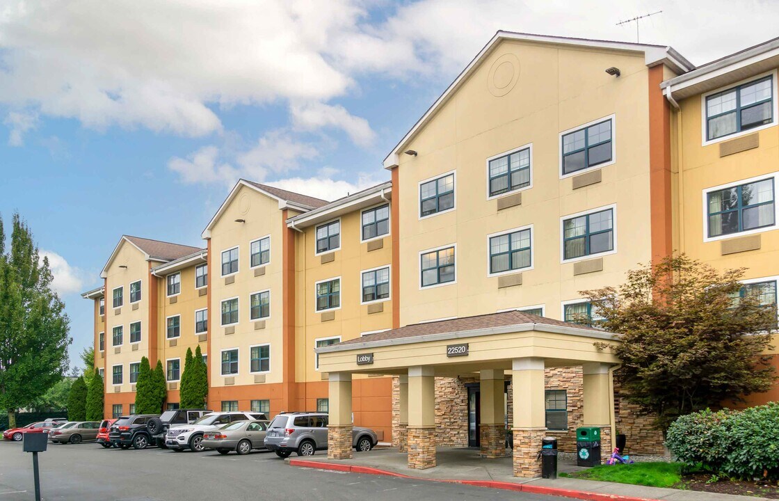 Furnished Studio-Seattle - Kent in Kent, WA - Foto de edificio