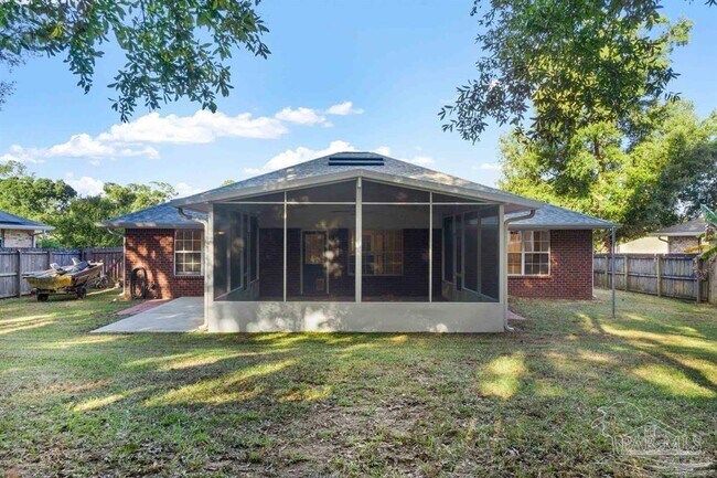 547 Shiloh Dr in Pensacola, FL - Building Photo - Building Photo