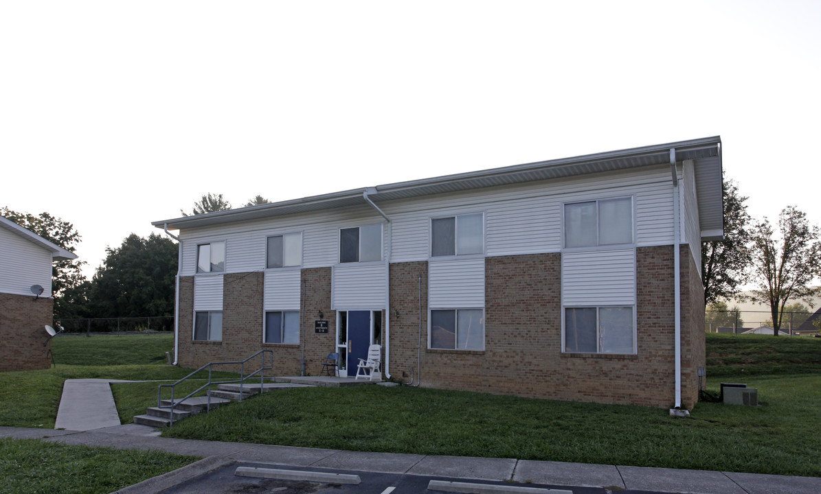 Bicentennial Apartments in Maynardville, TN - Building Photo