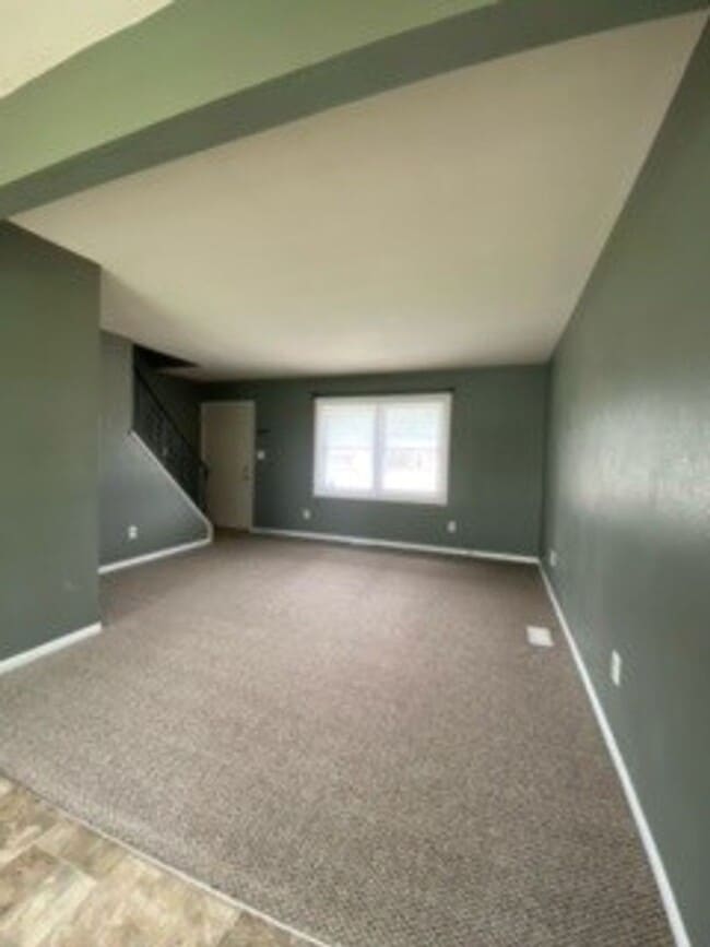 1402 Co Rd 6 in Elkhart, IN - Building Photo - Building Photo