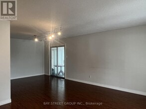 641 Eaglemount Crescent in Mississauga, ON - Building Photo - Building Photo