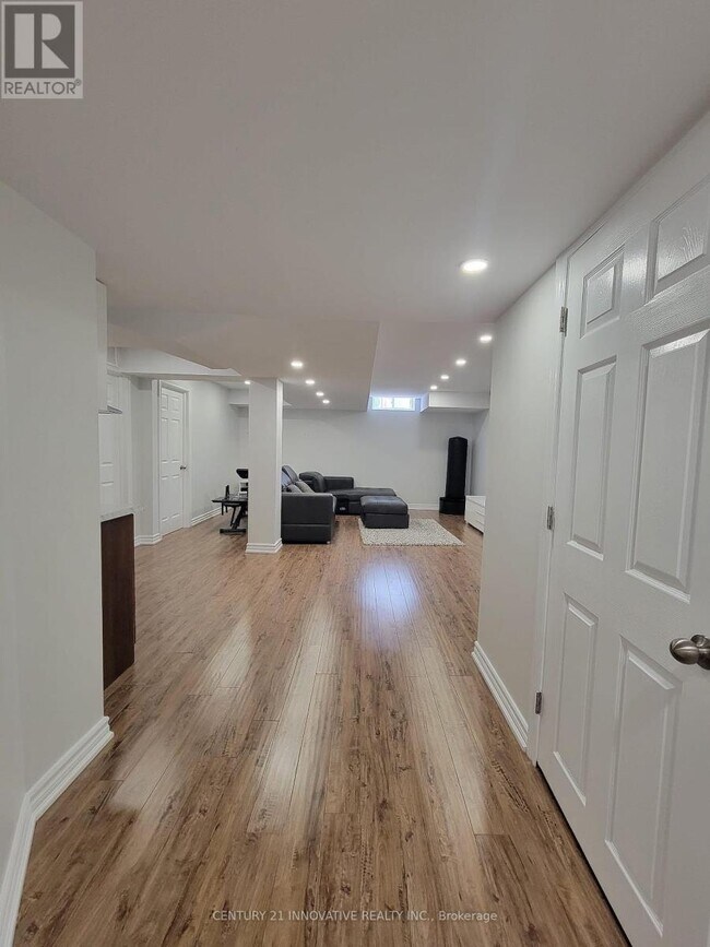 1582 Winville Rd in Pickering, ON - Building Photo - Building Photo