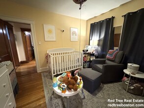 18 Saint Peter St, Unit 3 in Boston, MA - Building Photo - Building Photo