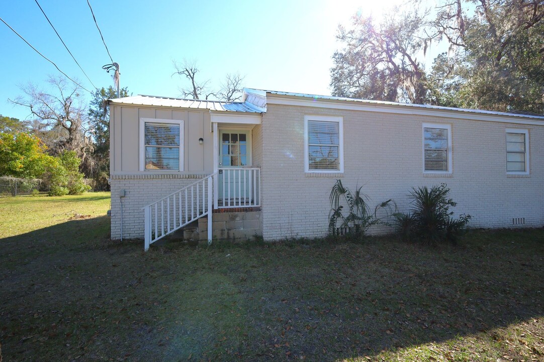 817 Lilly St in Valdosta, GA - Building Photo