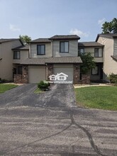 11513 Pineberry Dr in St. Louis, MO - Building Photo - Building Photo