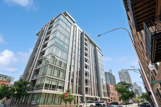 property at 360 W Erie St