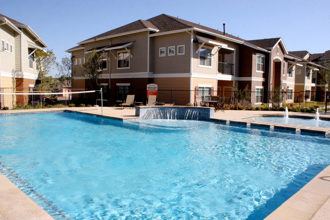 Cypress Creek at Jason Avenue in Amarillo, TX - Building Photo