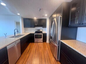 136 Campau Ave NW in Grand Rapids, MI - Building Photo - Building Photo