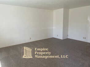 4143 Marshall Ave in Eugene, OR - Building Photo - Building Photo