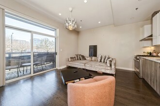 1802 S State St in Chicago, IL - Building Photo - Building Photo