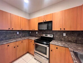 3358 NE 4th St in Homestead, FL - Building Photo - Building Photo