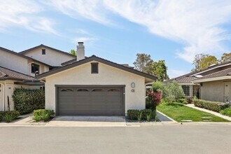 5 Nantucket Pl in Manhattan Beach, CA - Building Photo - Building Photo
