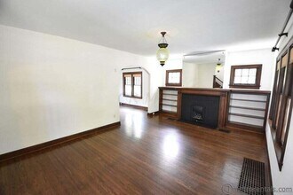 445 Oakland Park Ave in Columbus, OH - Building Photo - Building Photo