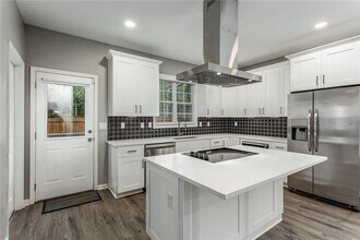 1318 Brewster St SW in Atlanta, GA - Building Photo - Building Photo