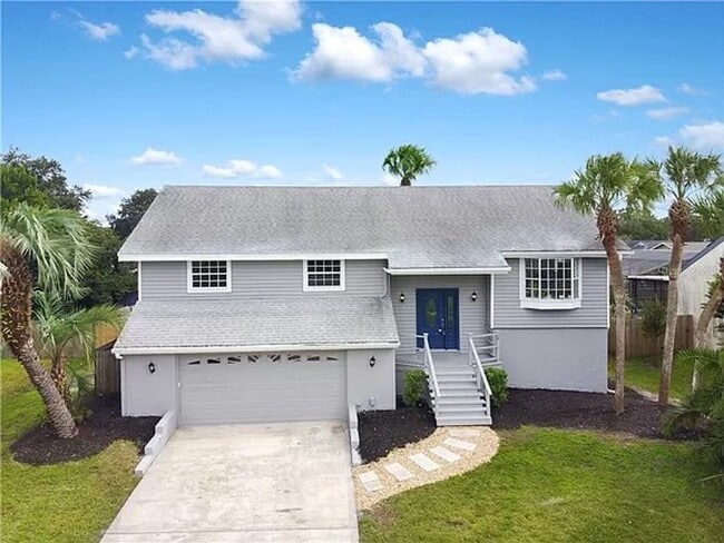 property at 489 S Deerwood Ave