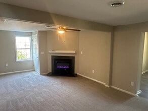 119 W Seaview Ave in Norfolk, VA - Building Photo - Building Photo