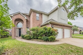 4732 Great Divide Dr in Fort Worth, TX - Building Photo - Building Photo