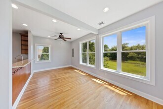 44 Concord St in Fairfield, CT - Building Photo - Building Photo