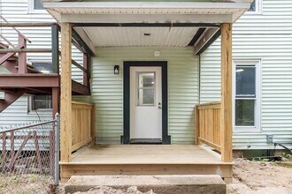 15 Bliss St in Monson, MA - Building Photo - Building Photo