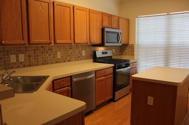 2237 Dillard Crossing in Tucker, GA - Building Photo - Building Photo