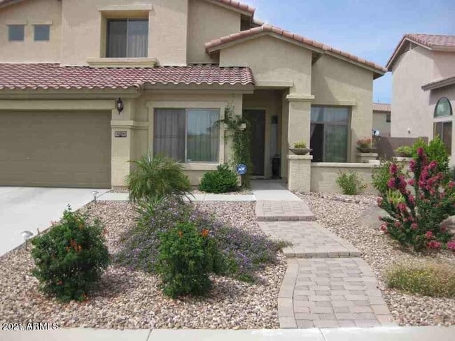 property at 2216 W Blaylock Dr