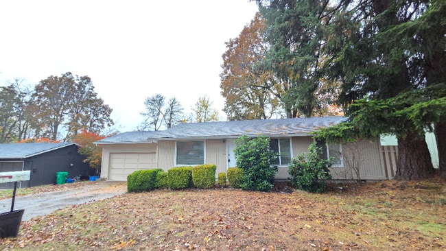 13543 SW 64th Ave in Portland, OR - Building Photo - Building Photo