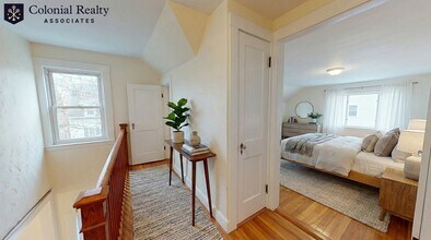 174 Cushing St, Unit 3 in Cambridge, MA - Foto de edificio - Building Photo