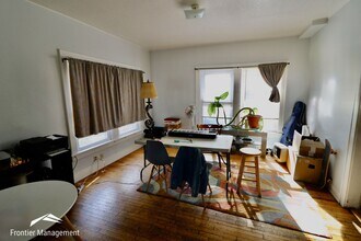 1821 Anderson Ave in Manhattan, KS - Building Photo - Building Photo