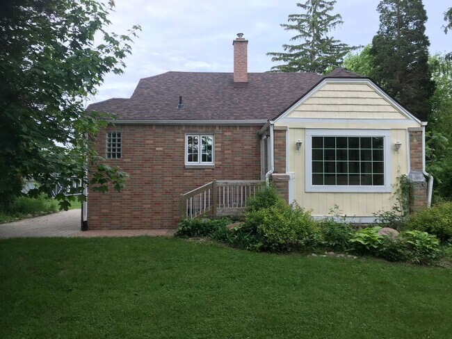 property at 60080 Bates Rd