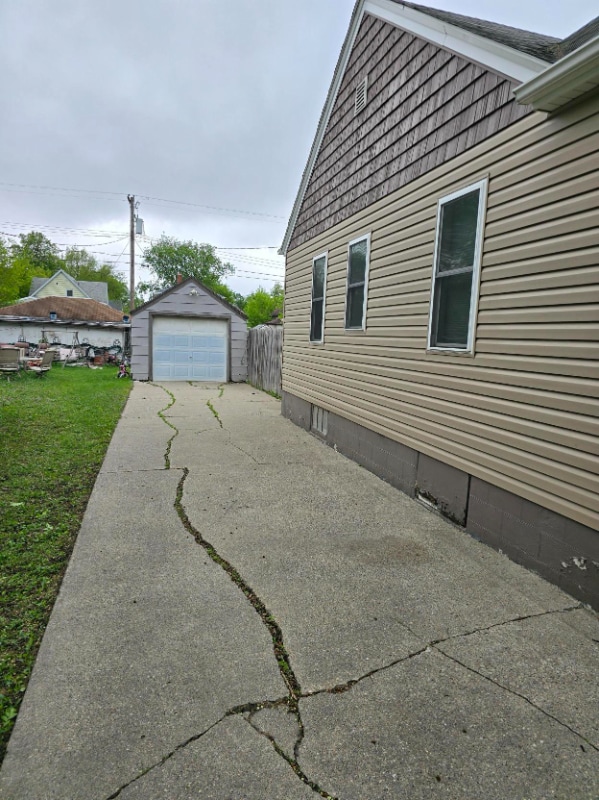 713 Oak St in Grand Forks, ND - Building Photo - Building Photo