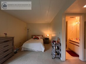 333 S Allen St in State College, PA - Building Photo - Building Photo