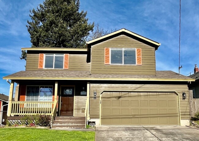 property at 9553 N Syracuse St