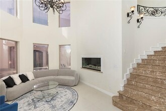 25 Ebony Ave in McAllen, TX - Building Photo - Building Photo