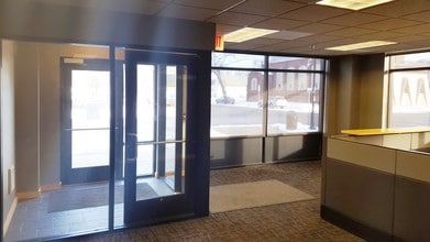 Woodlawn Terrace in Moorhead, MN - Building Photo - Building Photo